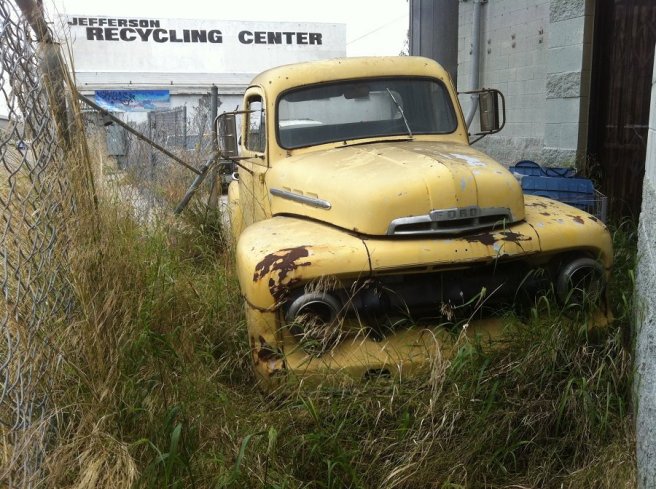 394625_10151077773164643_1493731342_n