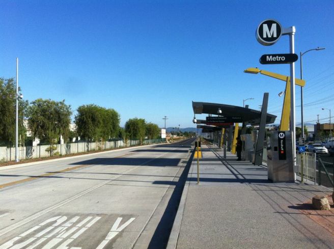 387030_10151077700779643_1370908528_n