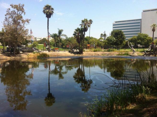 1170752_10151804189714643_1441670735_n