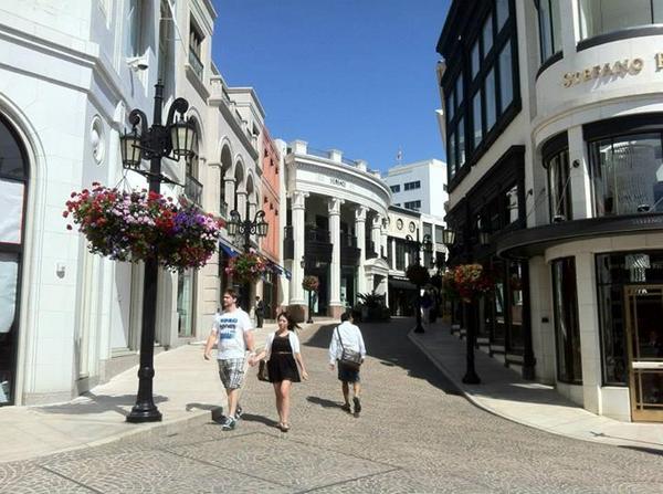 Wilshire-Rodeo - Via Rodeo