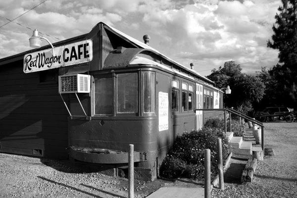 Red Wagon Cafe, Shafter, CA | Photo: Red Wagon Cafe Facebook