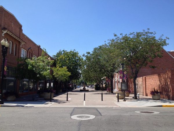 2nd Street Promenade-thumb-600x450-80460