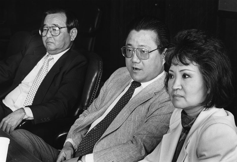 Asian politics : Mas Fukai, Arthur Song, and Lily Chen (Paul Chinn)