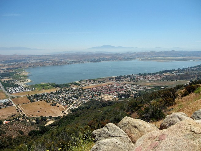 Lake Elsinore (image source: miheco)