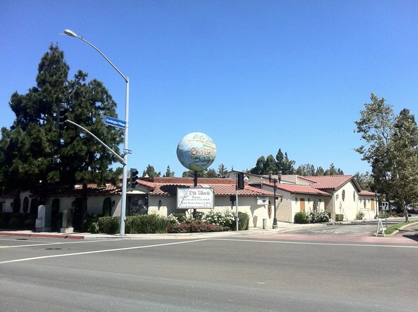 Old World globe-thumb-600x448-78648