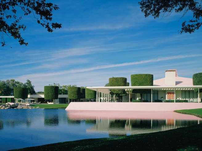 Modernism in Palm Springs (image source: 101 Things to Do)