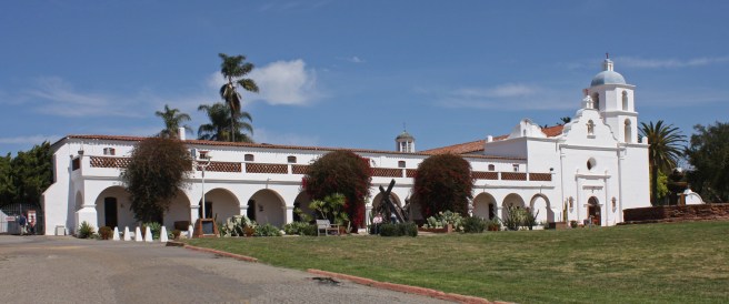 Mission_San_Luis_Rey_de_Francia_01