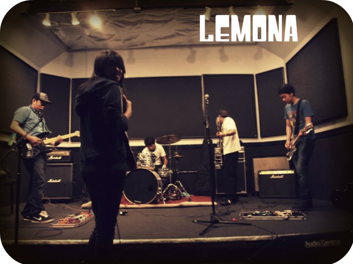 247744_132619676812078_3977402_n