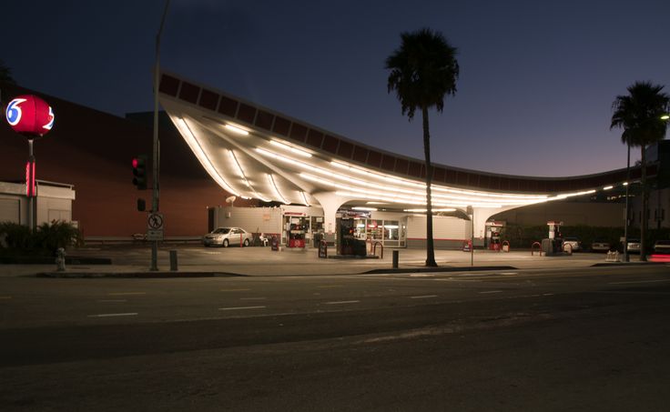 Beverly Hills Union 76 Station