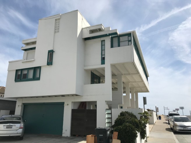 Lovell Beach House 3