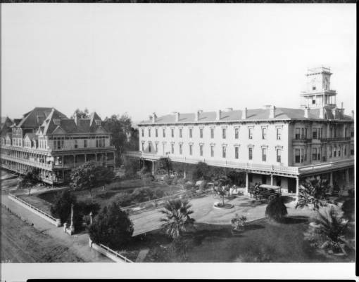 Arlington_Hotel,_Santa_Barbara_in_ca._1885